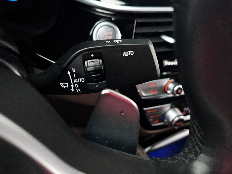 2022 BMW 5 Series 530i xDrive M Sport Package photo 29