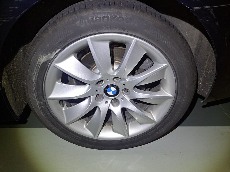 2012 BMW 5 Series 528i photo 14
