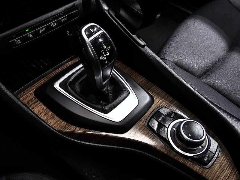 2014 BMW X1 xDrive 20d photo 9
