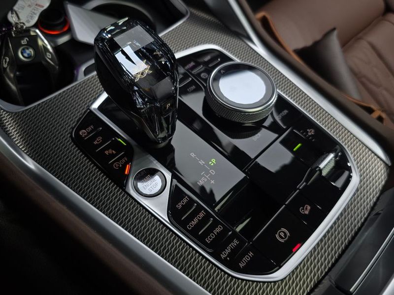 2022 BMW X6 xDrive40i M Sport photo 9