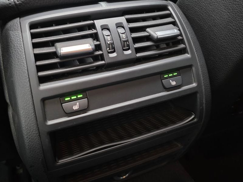 2013 BMW 5 Series 528i photo 20