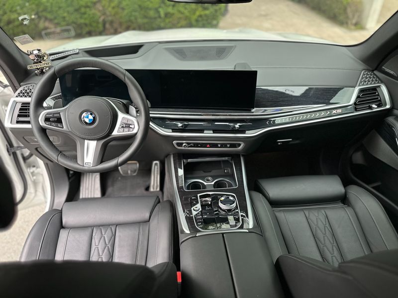 2026 BMW X5 xDrive 30d M Sport photo 7