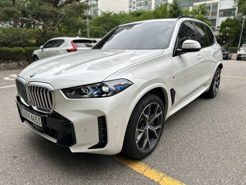 2026 BMW X5 xDrive 30d M Sport photo 12