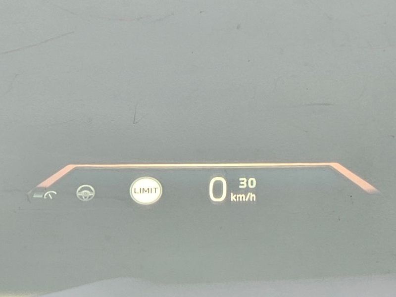 2023 BMW 3 Series 320i Touring photo 19