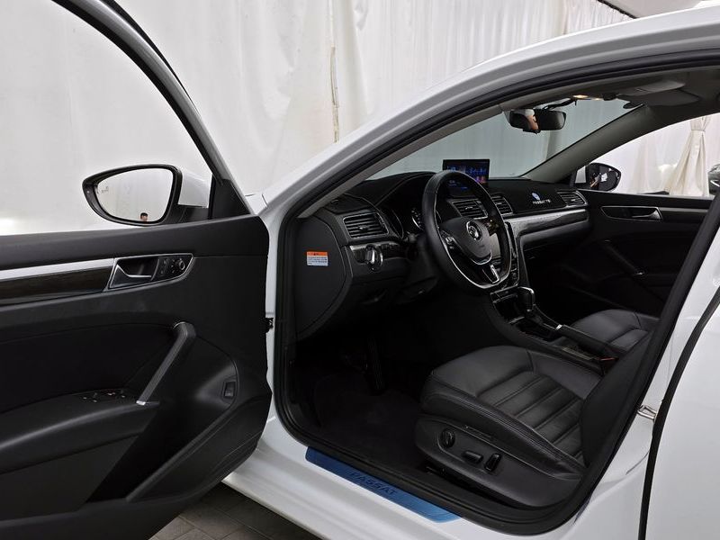 2018 Volkswagen Passat 2.0 TSI B7 photo 10