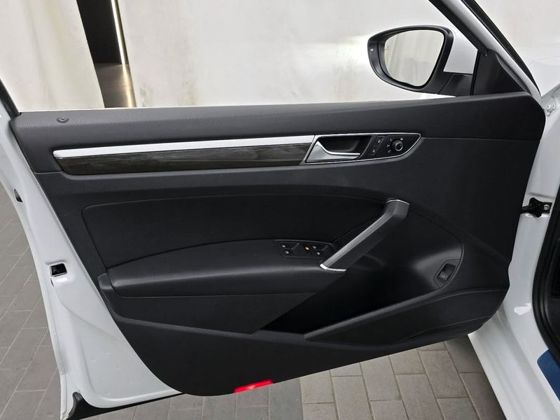 2018 Volkswagen Passat 2.0 TSI B7 photo 24