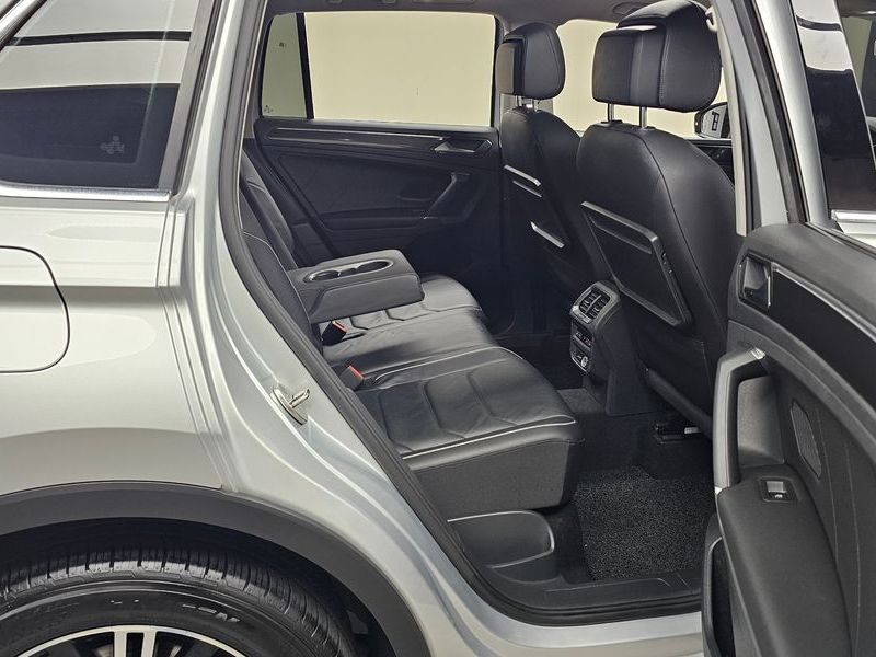 2018 Volkswagen Tiguan 2.0 TDI Prestige photo 12