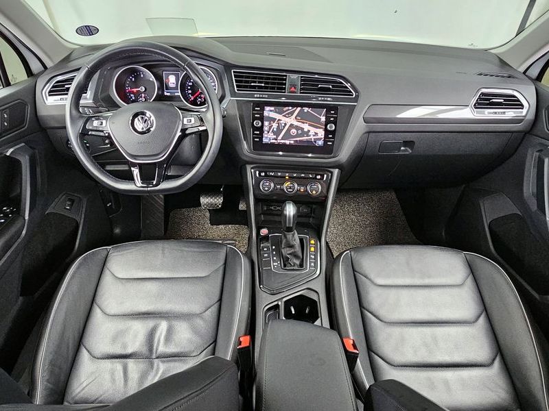2020 Volkswagen Tiguan 2.0 TDI Prestige photo 7