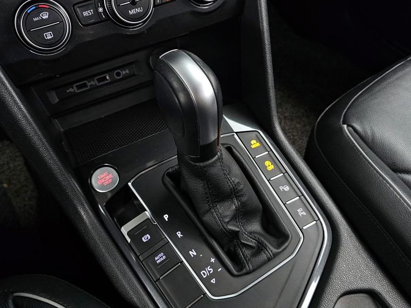 2020 Volkswagen Tiguan 2.0 TDI Prestige photo 9