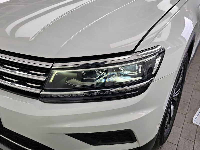 2020 Volkswagen Tiguan 2.0 TDI Prestige photo 22