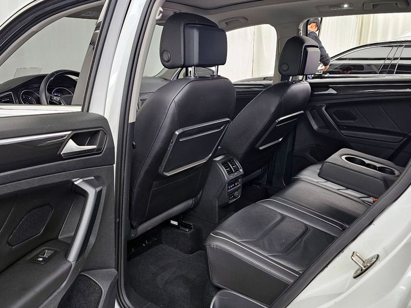 2020 Volkswagen Tiguan 2.0 TDI Prestige photo 26