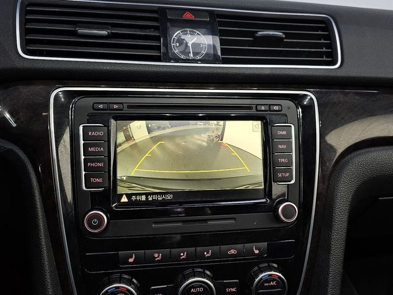 2015 Volkswagen Passat 2.0 TDI B7 photo 13