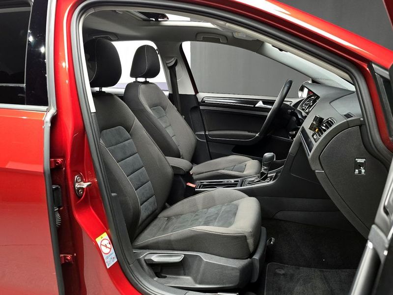2015 Volkswagen Golf 2.0 TDI photo 10