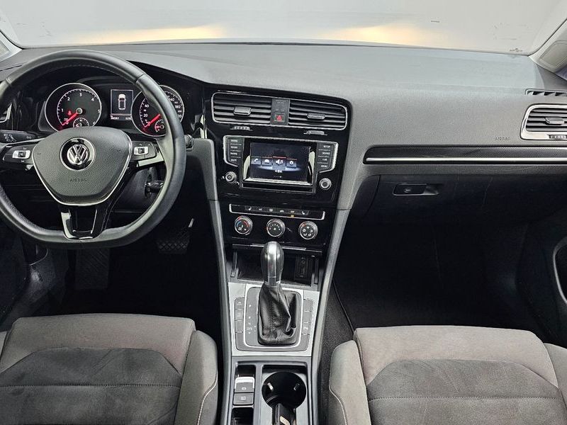 2013 Volkswagen Golf 1.6 TDI photo 7