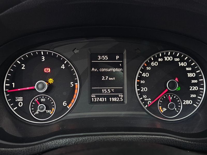 2013 Volkswagen Passat 2.0 TDI B7 photo 8