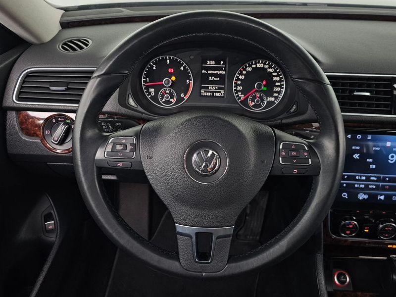 2013 Volkswagen Passat 2.0 TDI B7 photo 13