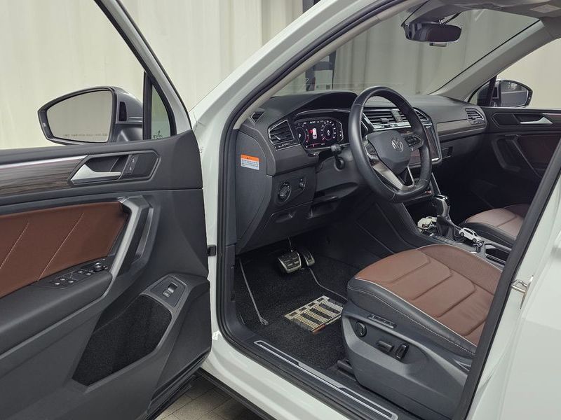 2023 Volkswagen Tiguan 2.0 TSI Prestige photo 10