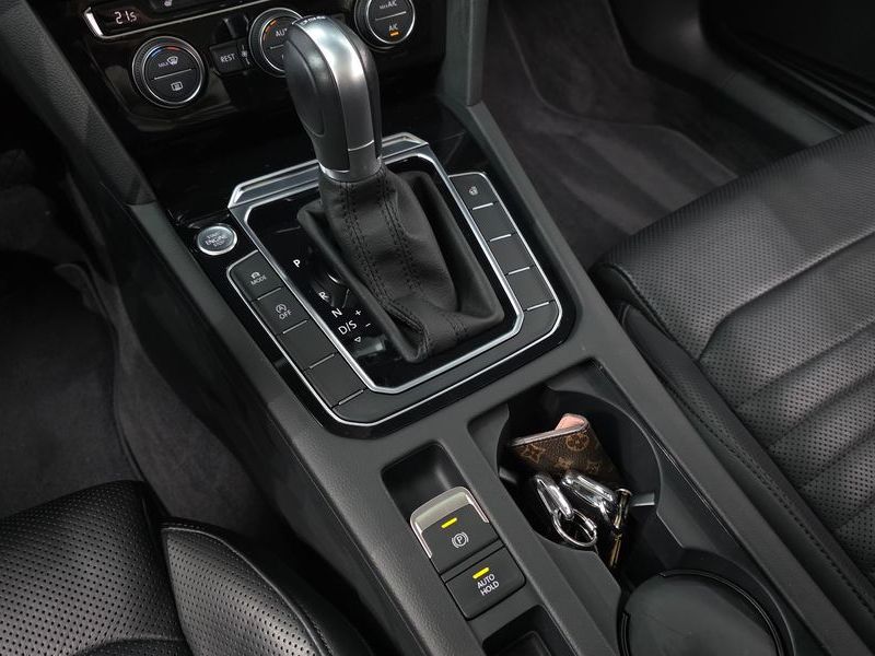2018 Volkswagen Passat 2.0 TDI Prestige photo 9