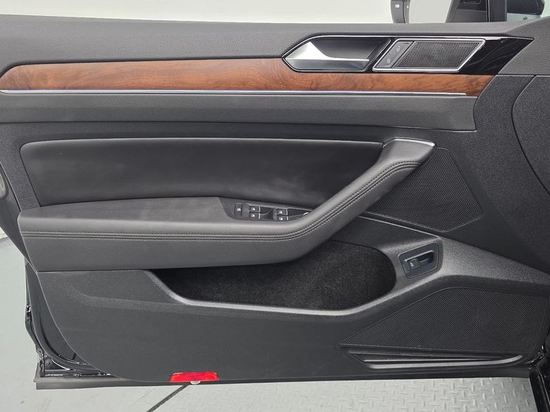 2018 Volkswagen Passat 2.0 TDI Prestige photo 27
