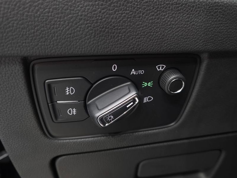 2018 Volkswagen Passat 2.0 TDI Prestige photo 28