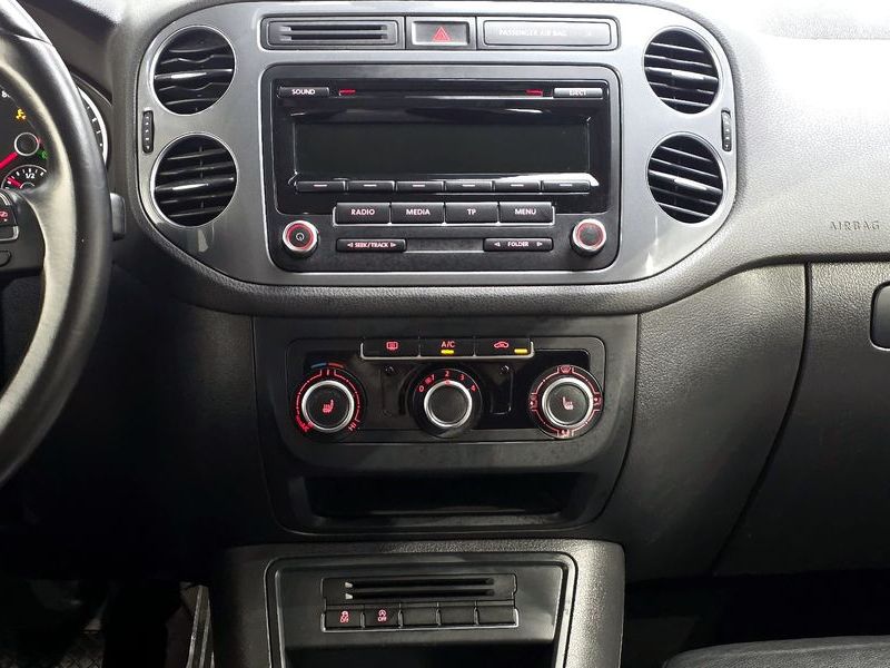 2015 Volkswagen Tiguan 2.0 TDI Comfort 5N photo 14