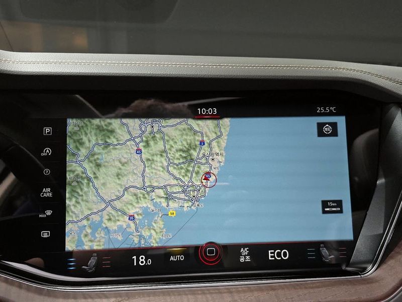 2023 Volkswagen Touareg 3.0 TDI Prestige photo 16