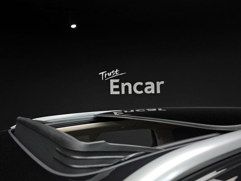2023 Volkswagen Touareg 3.0 TDI Prestige photo 19