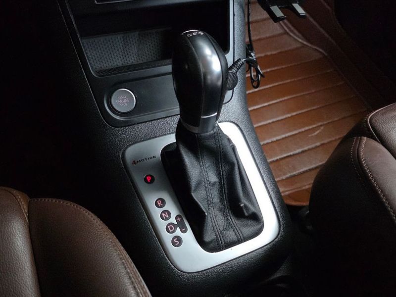 2014 Volkswagen Tiguan 2.0 TDI Comfort 5N photo 9
