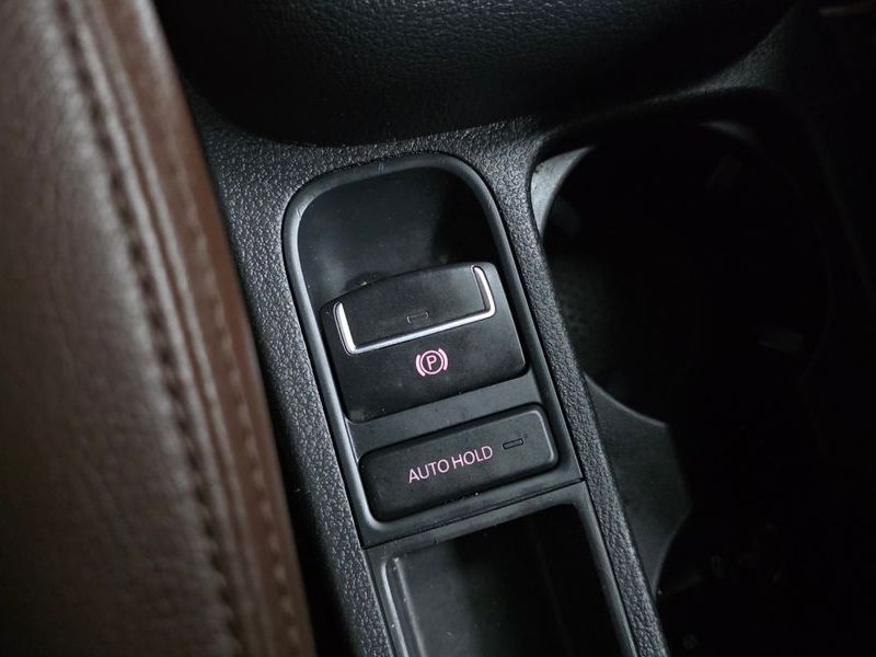 2014 Volkswagen Tiguan 2.0 TDI Comfort 5N photo 15