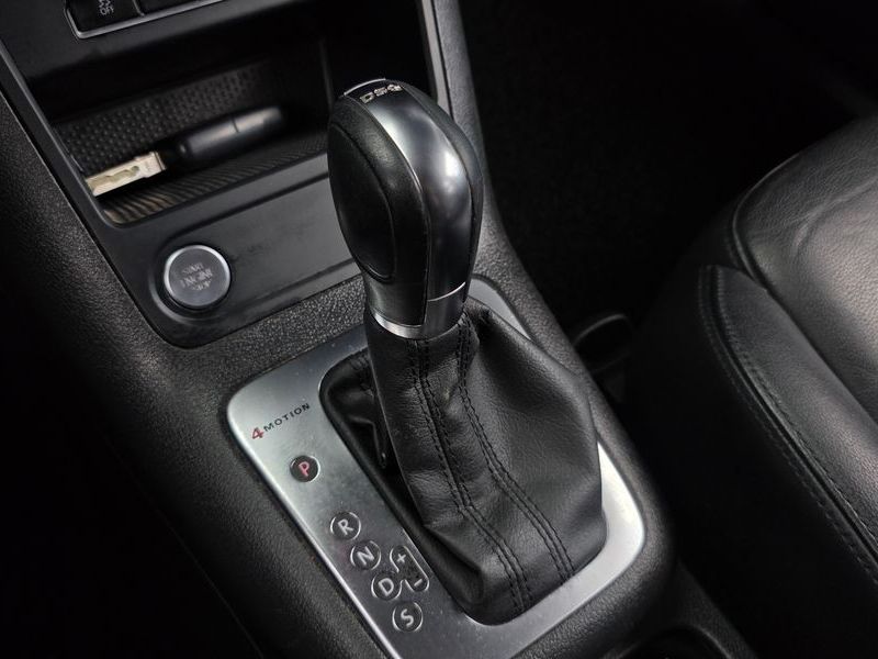2012 Volkswagen Tiguan 2.0 TDI Comfort 5N photo 9