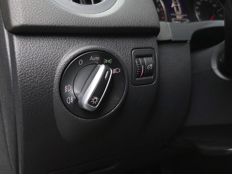 2012 Volkswagen Tiguan 2.0 TDI Comfort 5N photo 17