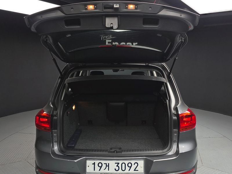 2012 Volkswagen Tiguan 2.0 TDI Comfort 5N photo 20