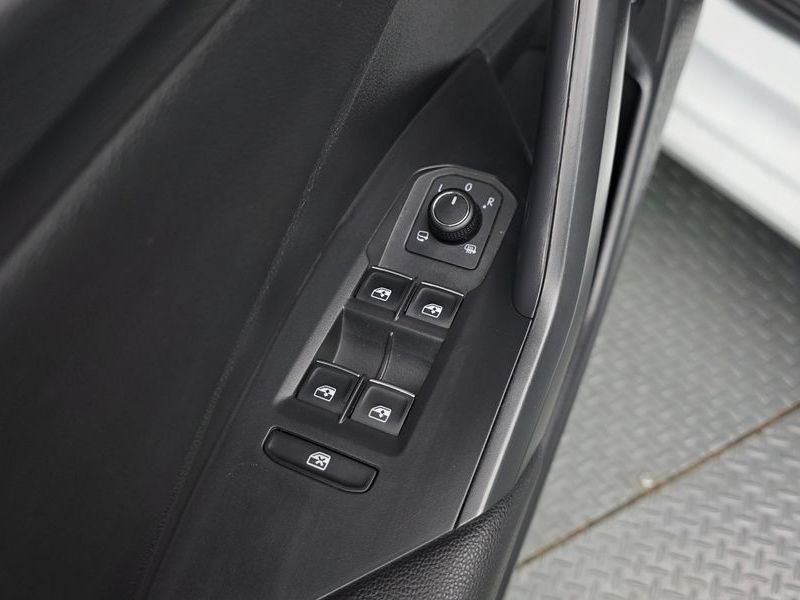2021 Volkswagen Jetta 1.4 TSI Prestige photo 11