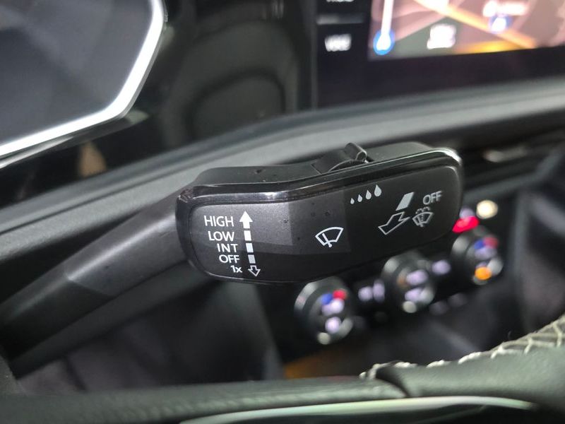 2021 Volkswagen Jetta 1.4 TSI Prestige photo 28