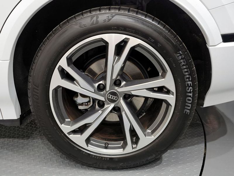 2025 Audi Q6 e-tron Performance Premium photo 21