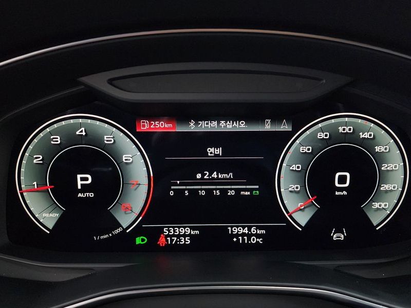 2022 Audi A6 45 TFSI Premium photo 8