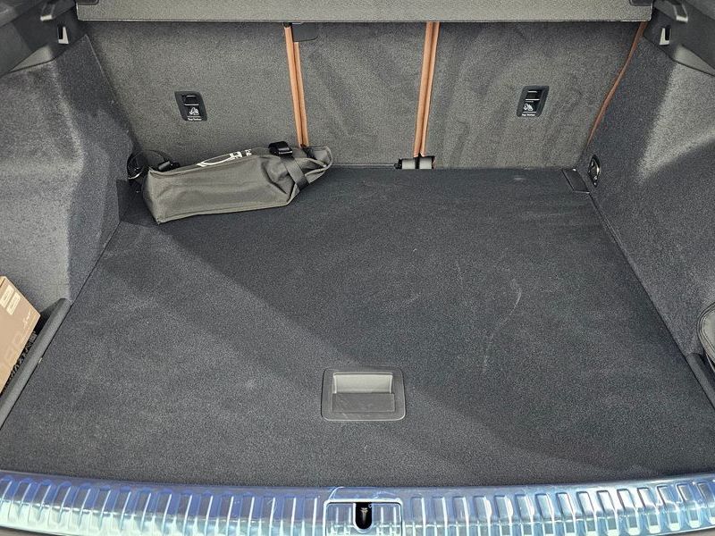 2025 Audi Q3 35 TDI Premium photo 18