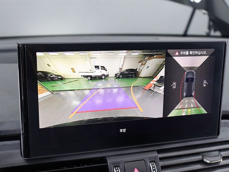 2023 Audi Q5 40 TDI Quattro Premium photo 10