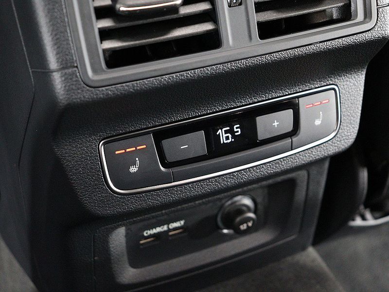 2023 Audi Q5 40 TDI Quattro Premium photo 14