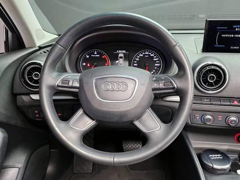 2015 Audi A3 25 TDI Dynamic 8V photo 13