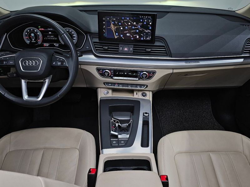 2021 Audi Q5 45 TFSI Quattro photo 7