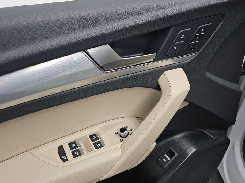 2021 Audi Q5 45 TFSI Quattro photo 17