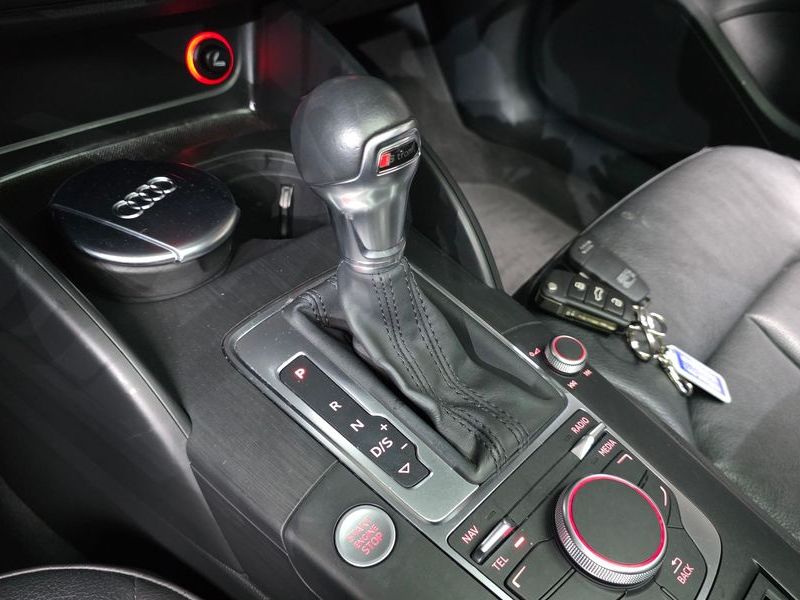 2015 Audi A3 25 TDI Dynamic 8V photo 9