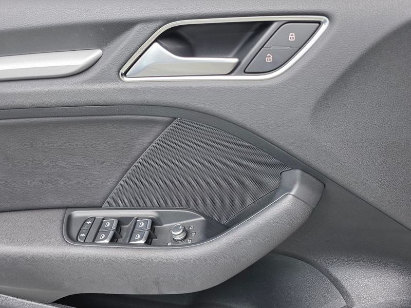 2015 Audi A3 25 TDI Dynamic 8V photo 13