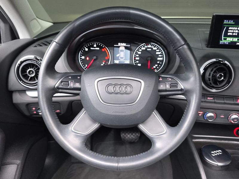 2015 Audi A3 25 TDI Dynamic 8V photo 14