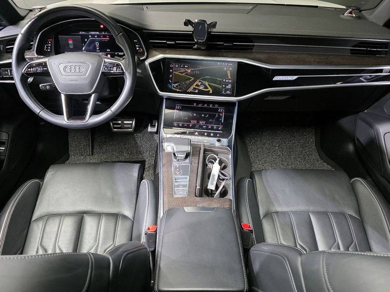 2020 Audi A7 50 TDI Quattrp Premium photo 7