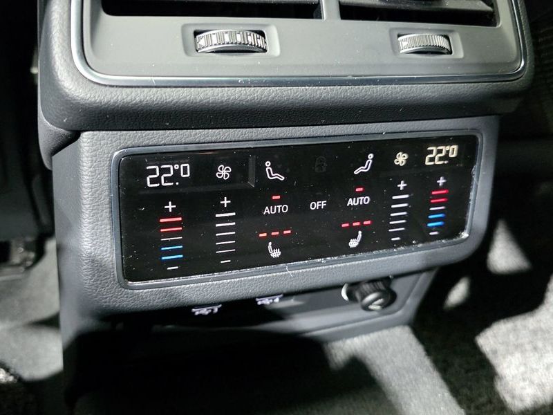 2020 Audi A7 50 TDI Quattrp Premium photo 17