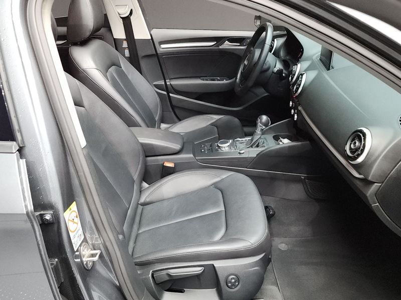 2015 Audi A3 35 TDI Dynamic 8V photo 11