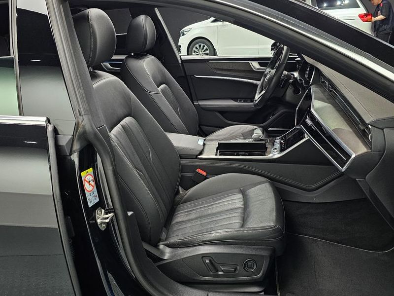 2021 Audi A7 45 TDI Quattro Premium photo 10