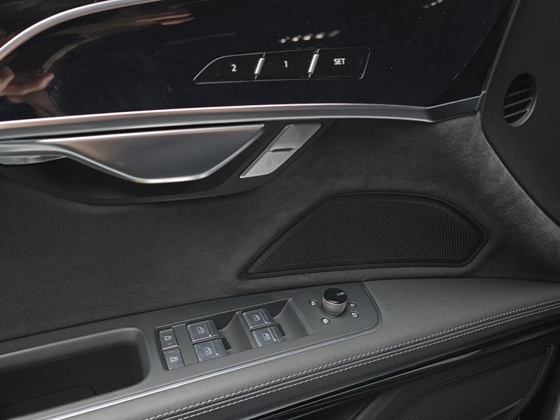 2023 Audi A8 50 TDI Quatrro Black Edition photo 20